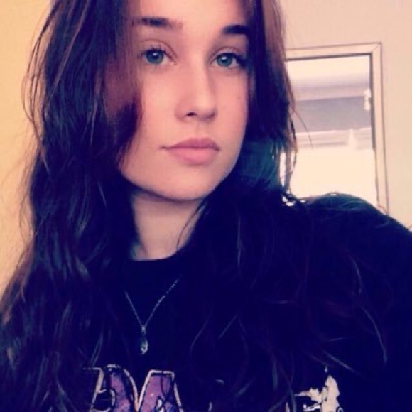 Meet your Posher, Madeleine - Picture 1 of 1